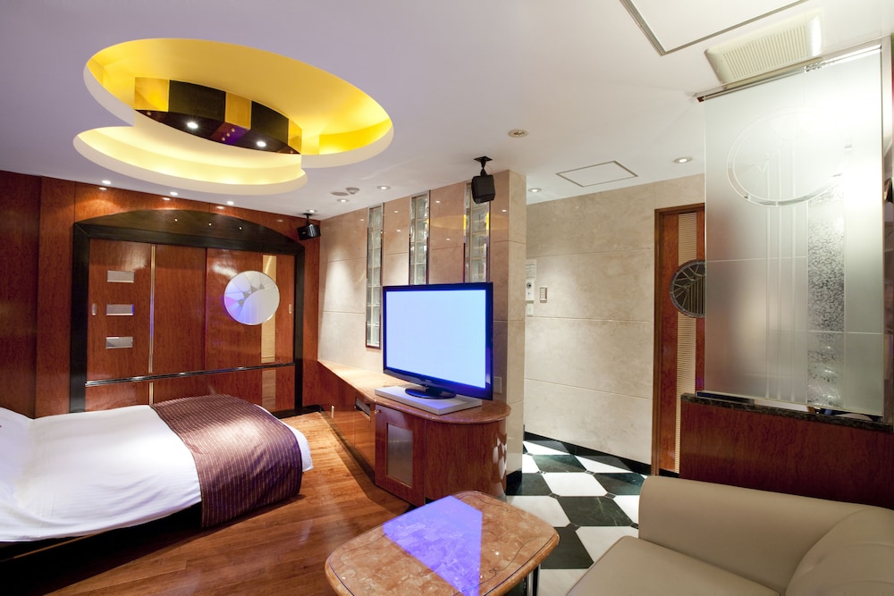 Superior Room, 1 Queen Bed (Mist Sauna) photo 2