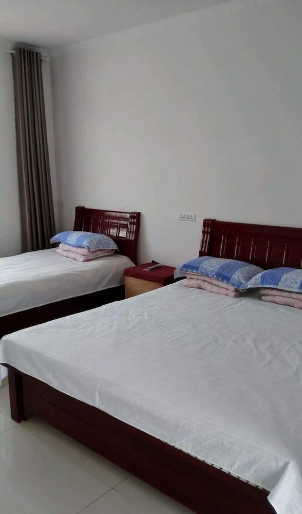 Family Twin Room, River View  (Mainland China Citizen Only) photo 1