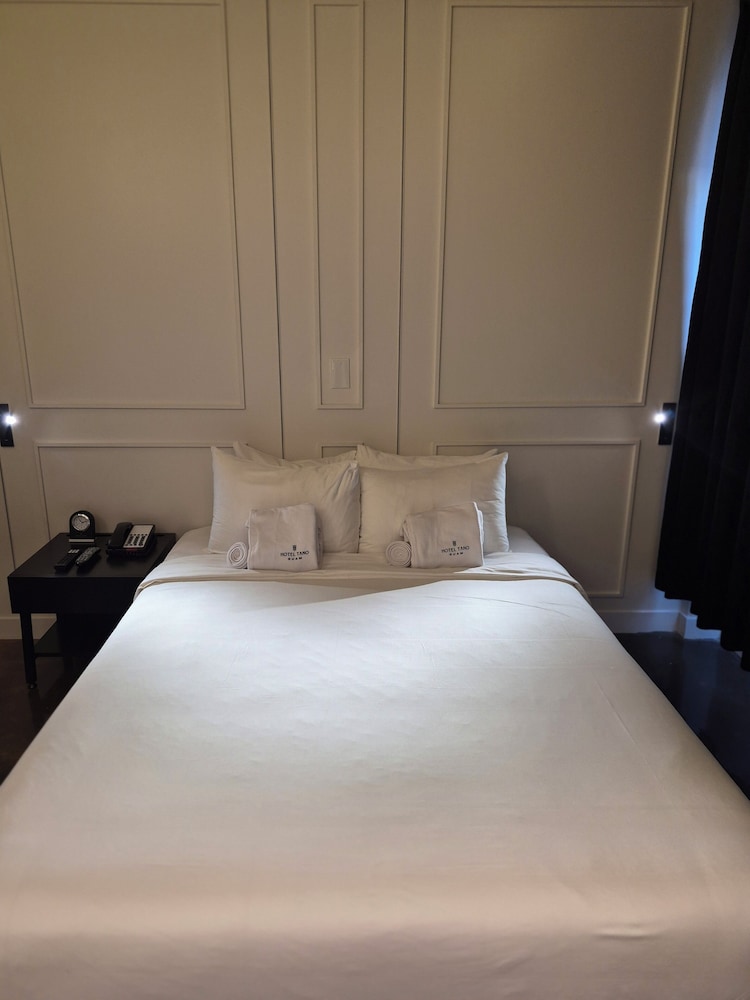 Family Suite, 1 Queen Bed with Sofa bed