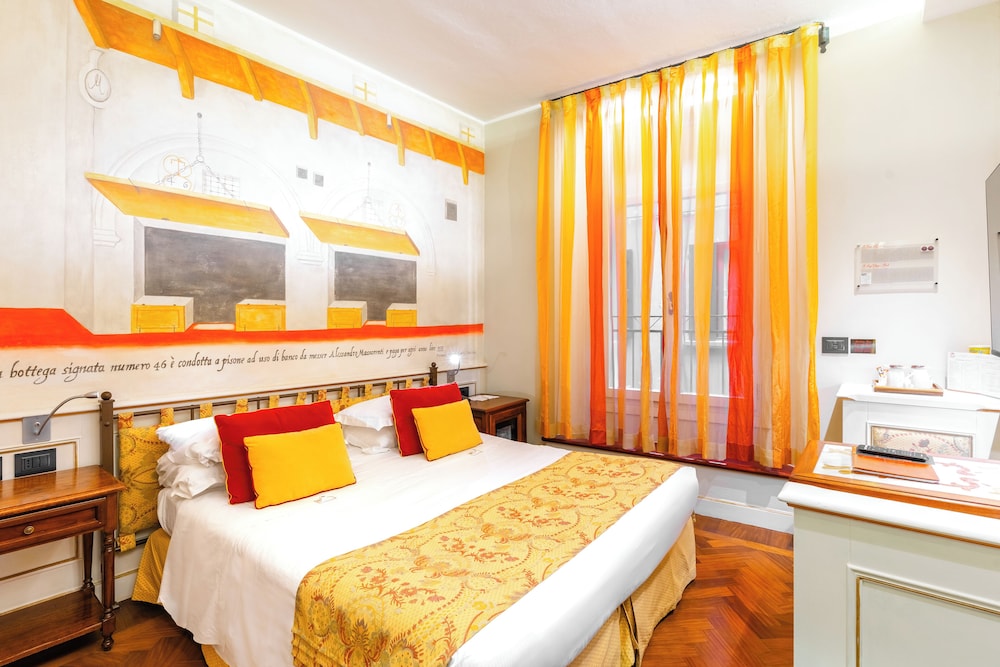 Classic Double or Twin Room - Photo 10