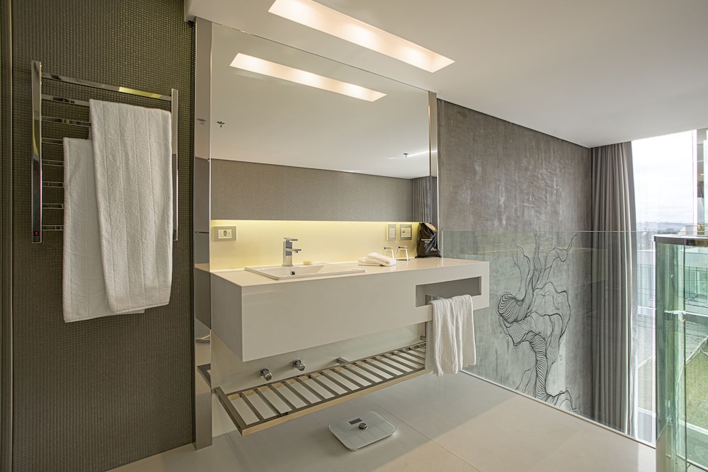 Deluxe Studio Suite - Photo 5