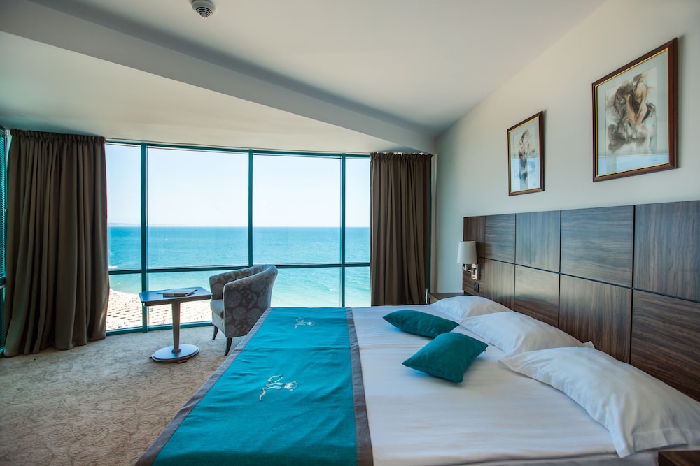 Standard Suite photo 1
