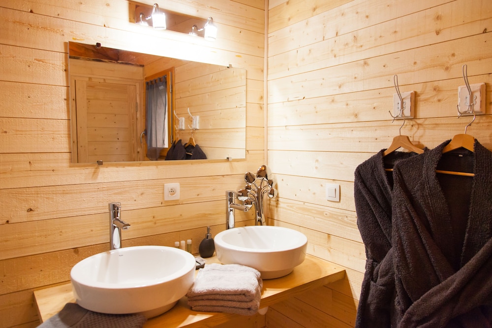Luxury Tree House photo 3