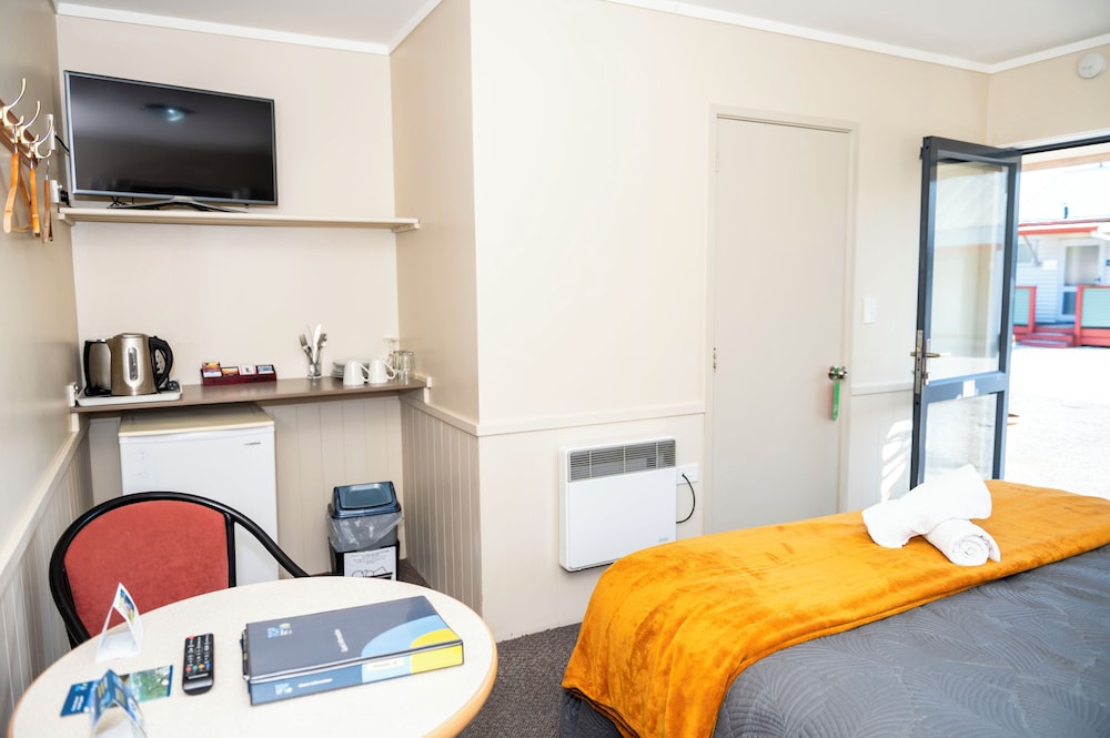 Ensuite King Room photo 2
