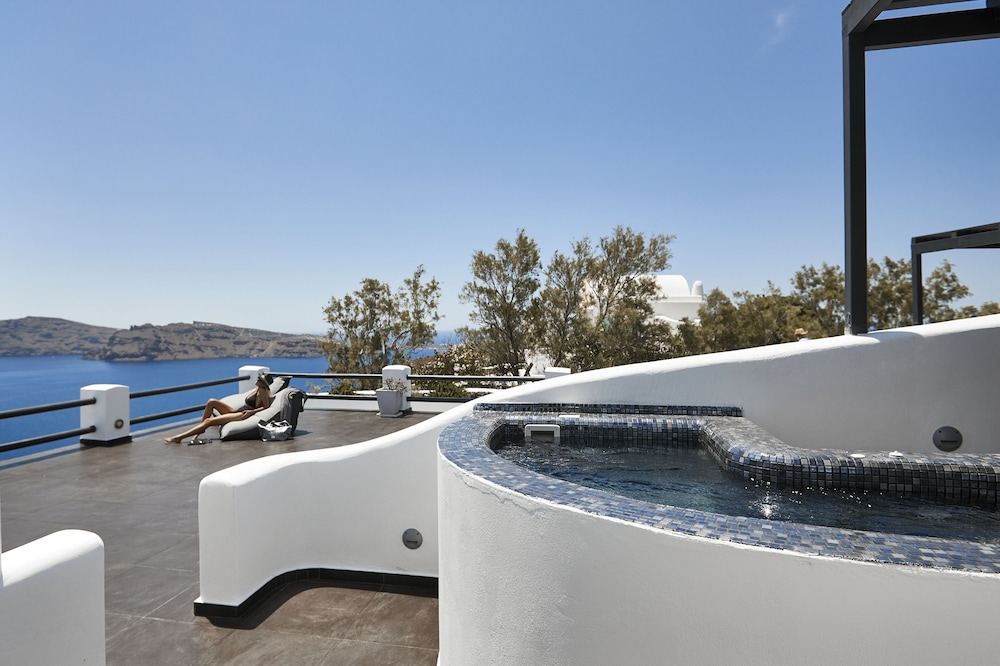Premier Suite, Hot Tub - Photo 19