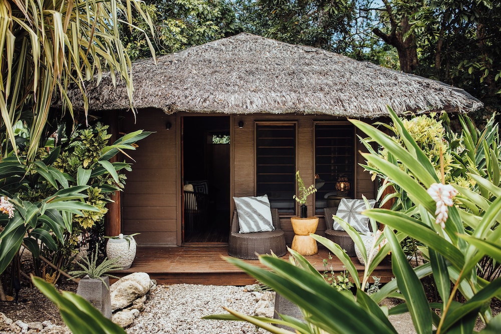 Comfort Cabin, 1 Bedroom, Private Bathroom, Garden View photo 2