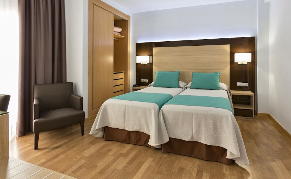 Standard Room - Photo 5