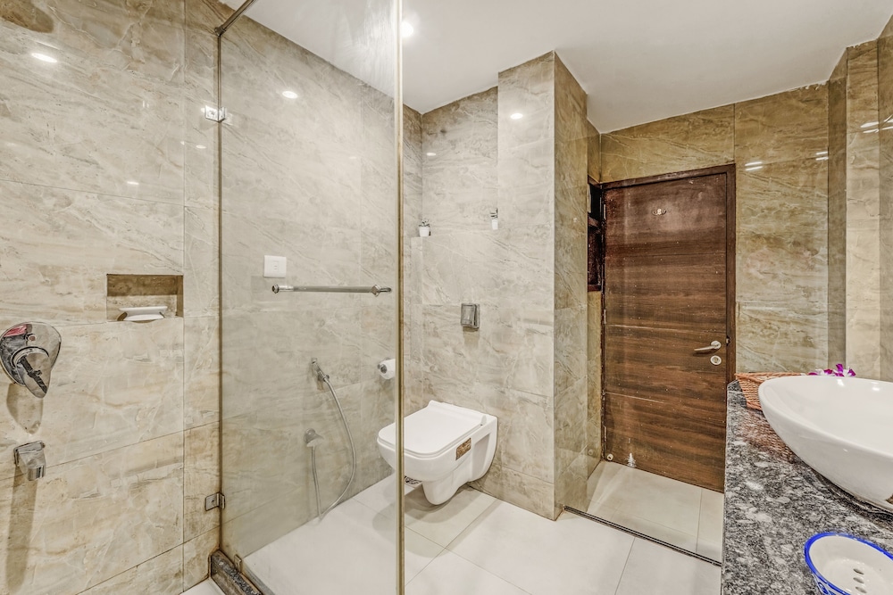 Premium Room - Photo 7