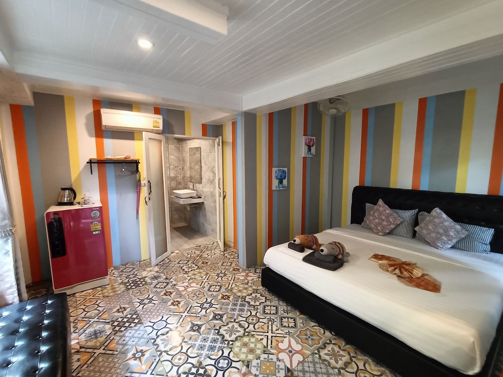 Standard Room photo 2