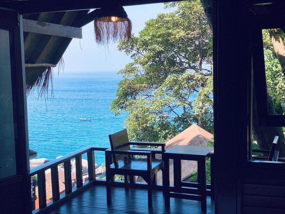 Grand Cottage, Sea View