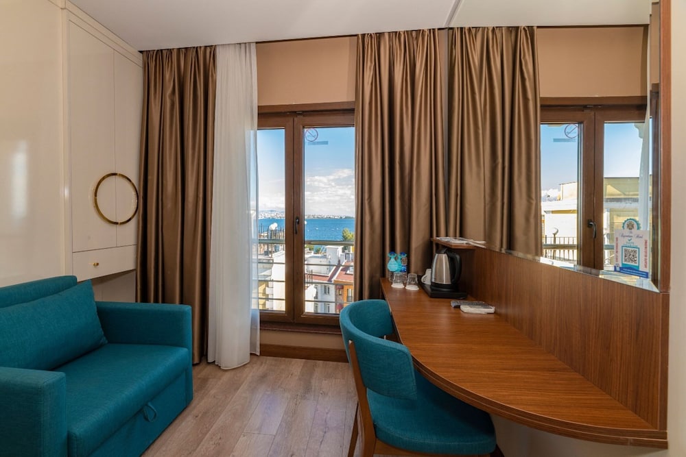 Superior Double Room photo 2