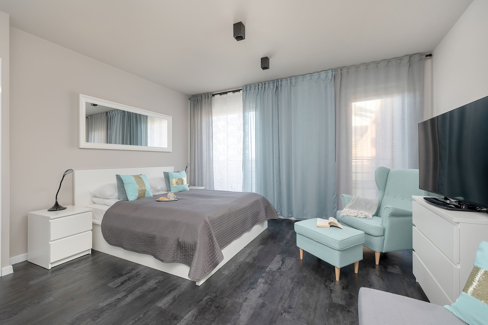 Apartment, 1 Bedroom, 2 Bathrooms