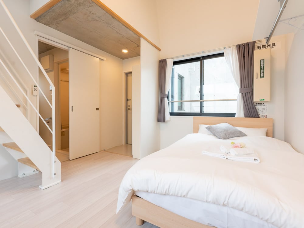 Family Triple Room, Terrace, City View, Non Smoking (5F) photo 1