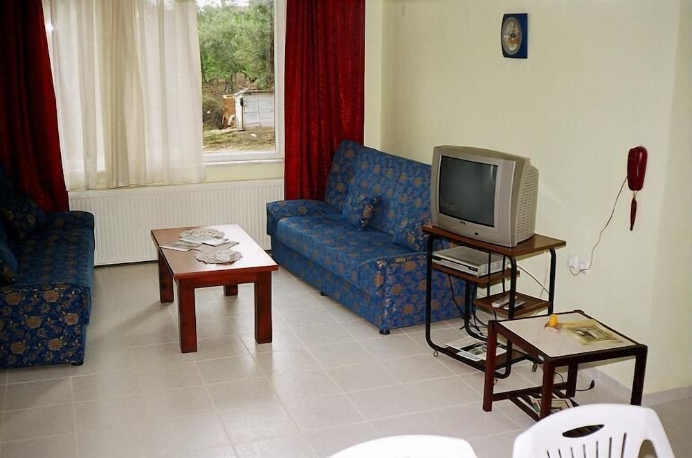 Apartment, 2 Bedrooms, Garden View photo 1