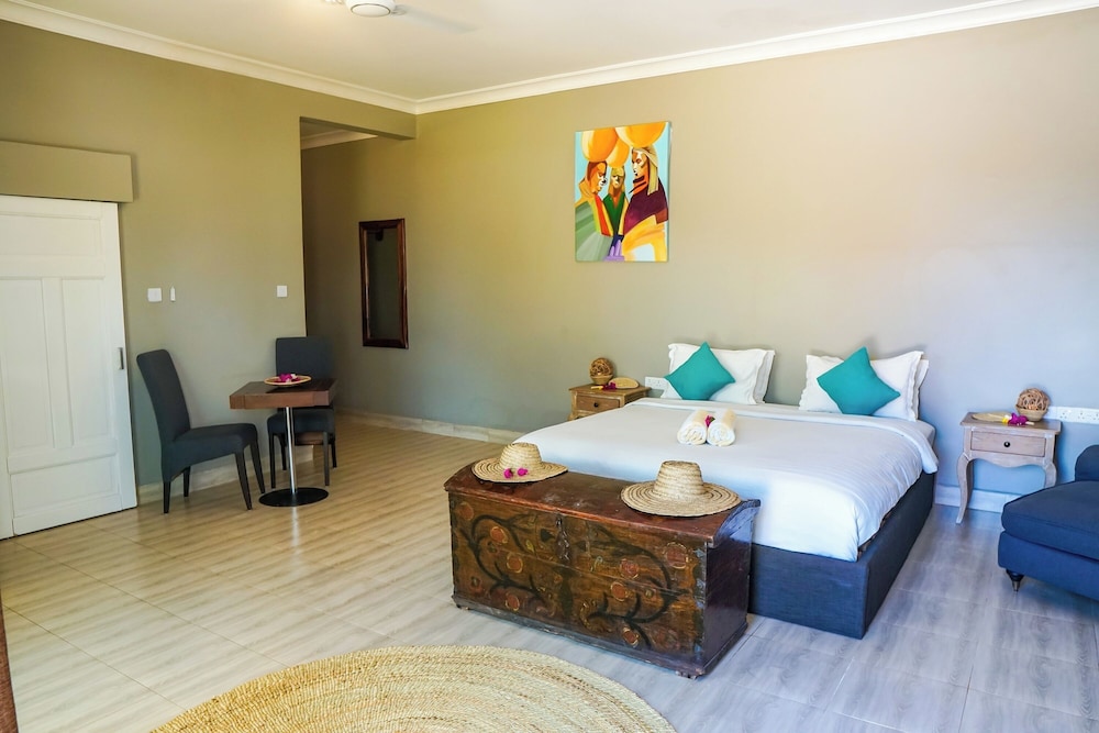 Junior Suite, Garden View