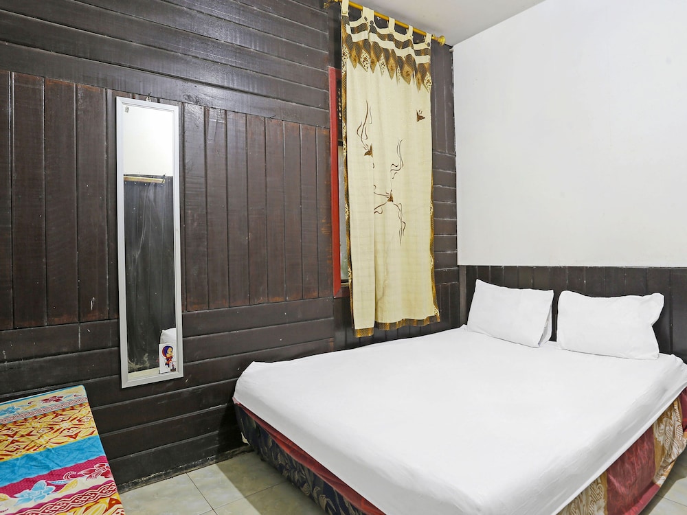 Economy Double Room photo 1