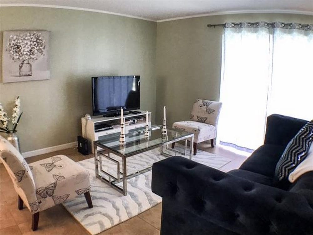 Apartment photo 3
