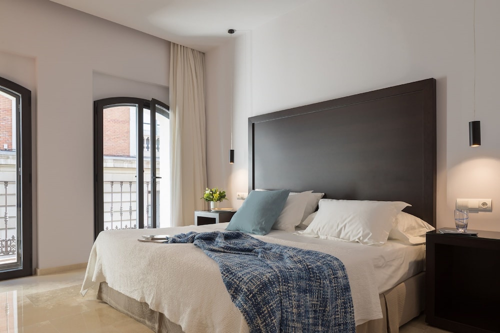 Superior Room - Photo 5