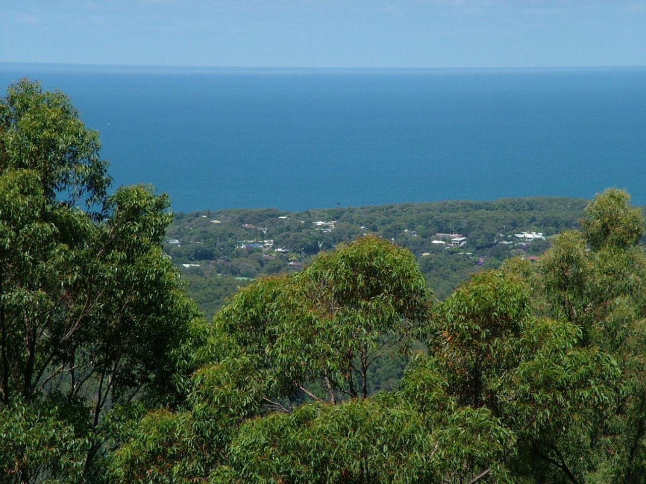One-Bedroom Cottage with Ocean View - Split Level photo 2