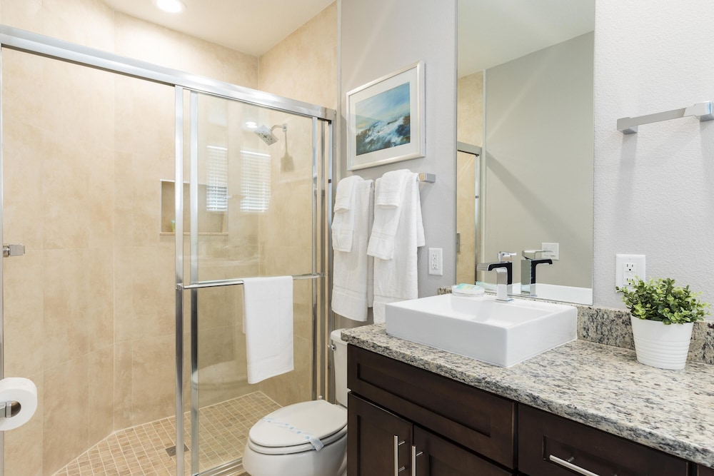 3 BR 3BA Villa 5min Disneyworld Hot Tub BBQ, Billede 7