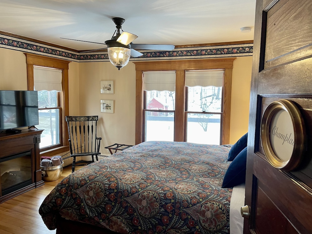 The Champlain Room (2nd Floor) photo 1