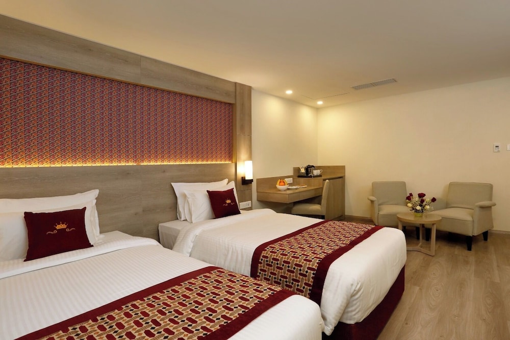 Deluxe Twin Room - Photo 8