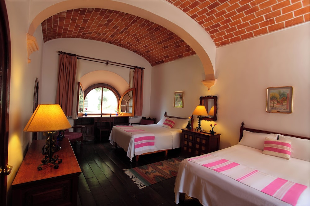 Standard Double Room - Photo 4