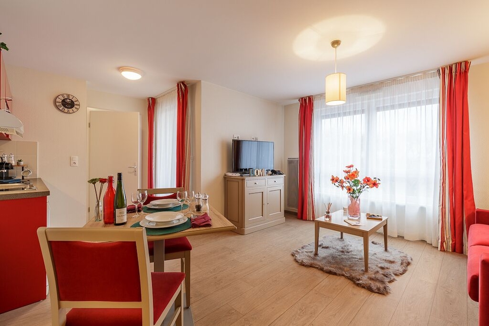 Apartment - Photo 5