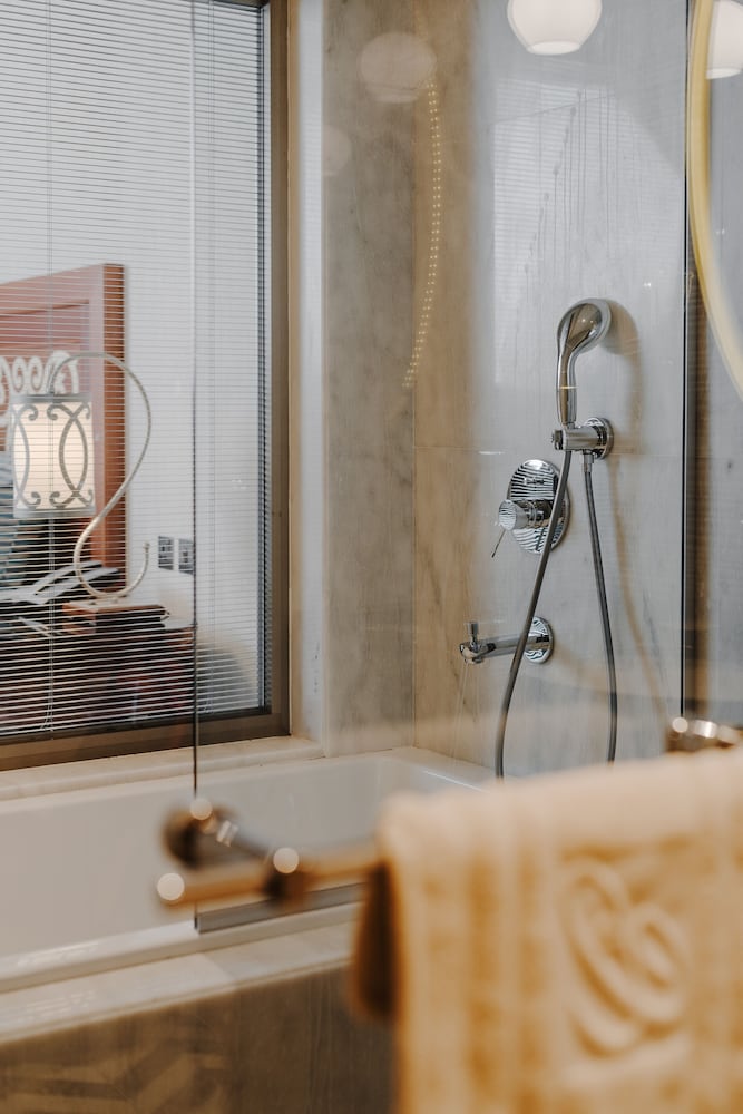 Junior Suite - Photo 14