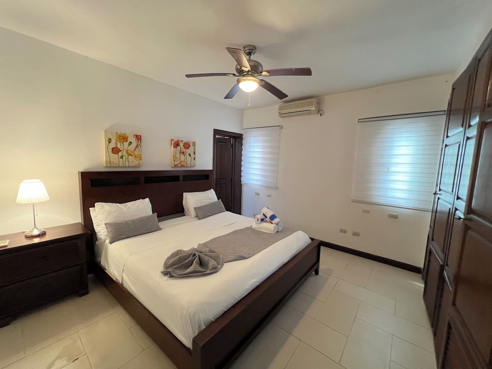 Comfort Suite, Garden View