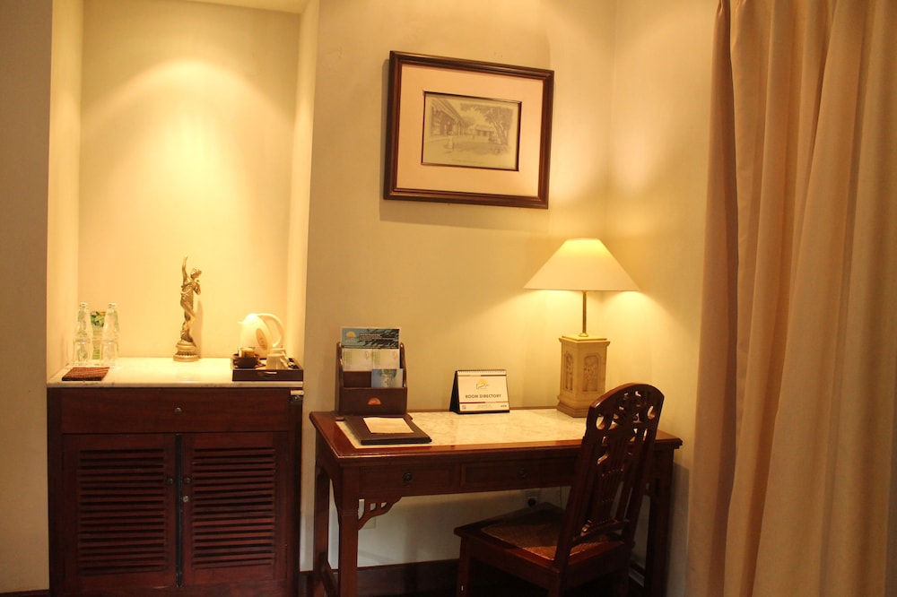 Executive Room, Non Smoking photo 3