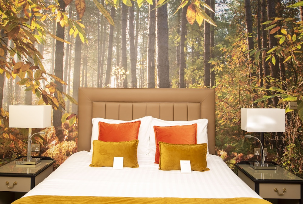 Family Quadruple Room, 1 Bedroom, Ensuite, Garden View photo 3