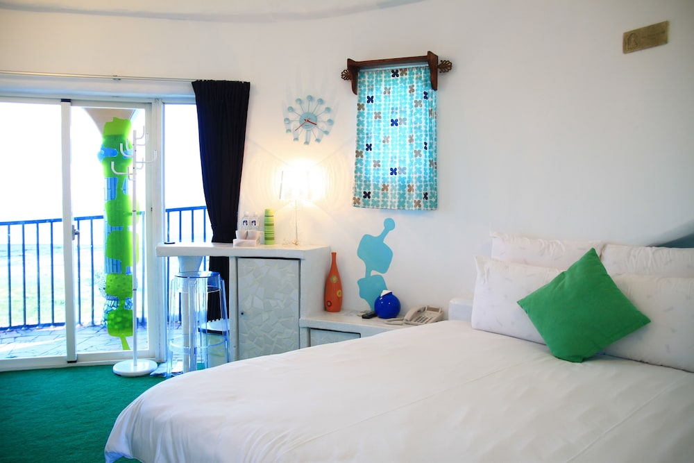 Premier Quadruple Room, Balcony photo 1