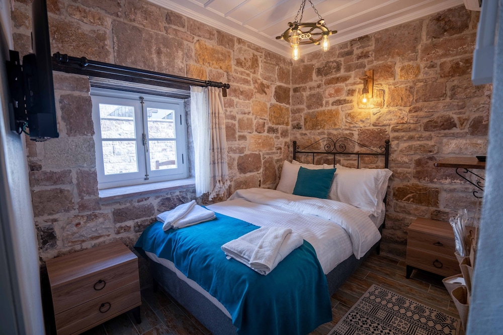 Economy Double Room Single Use