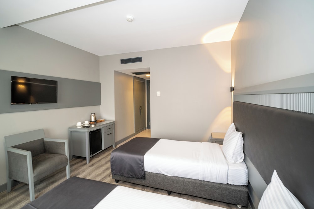 Standard Twin Room photo 2