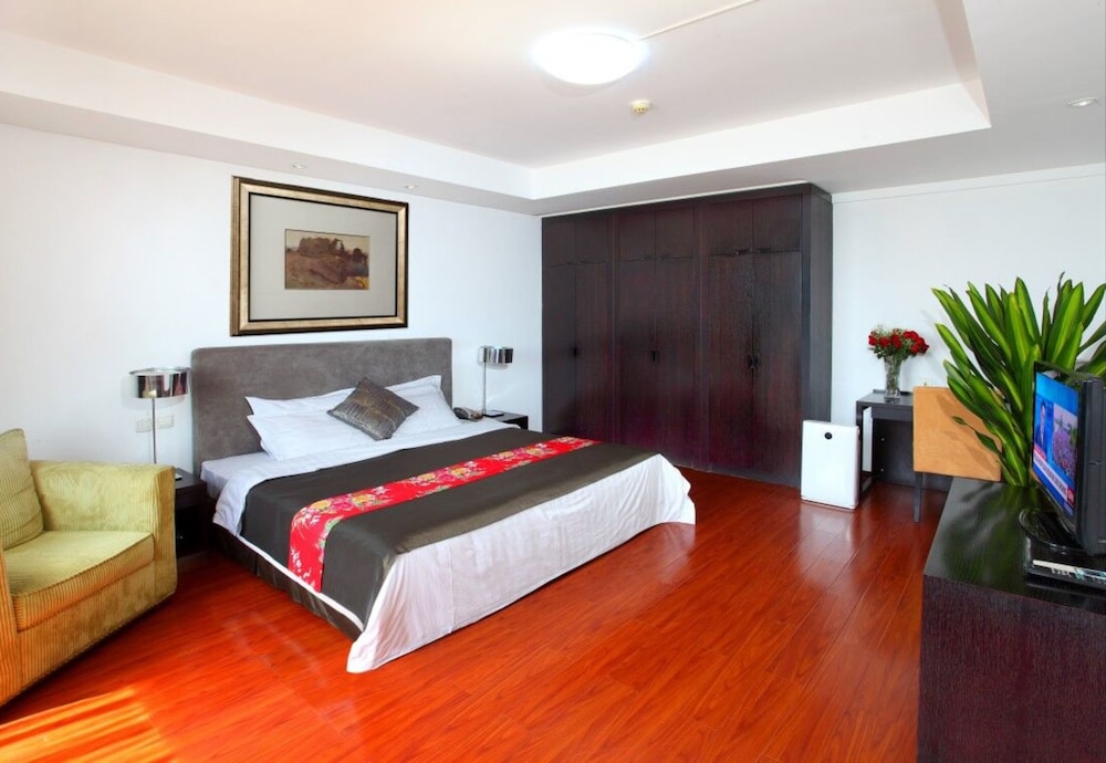 Standard Suite