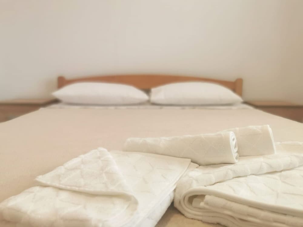 Apartment (Kate - 200 M From Beach - A4(6+1))