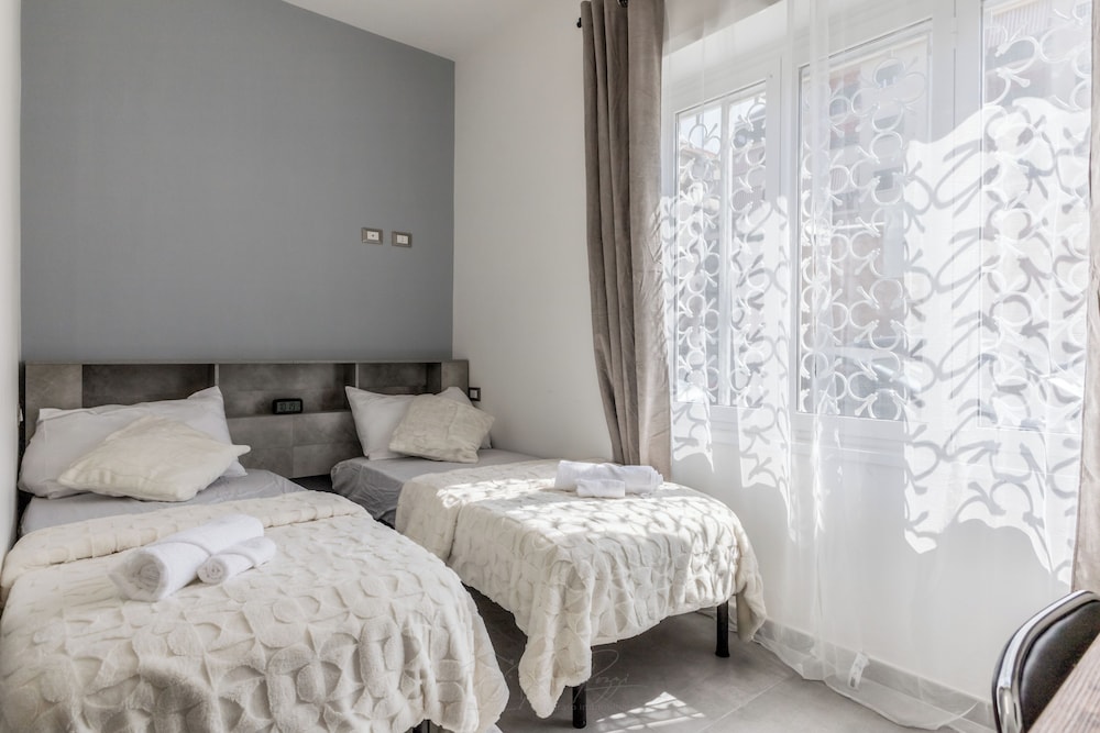 Comfort Single Room