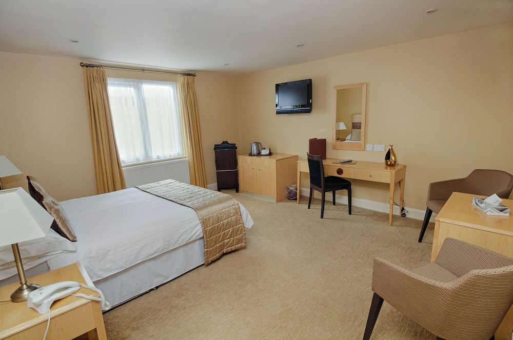 1 Bedroom Suite photo 2