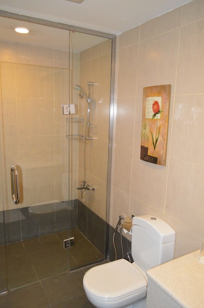 Standard Room, 2 Twin Beds - Photo 5