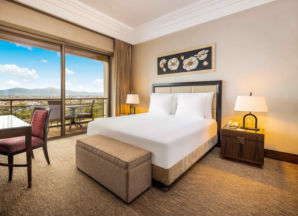 Executive Room