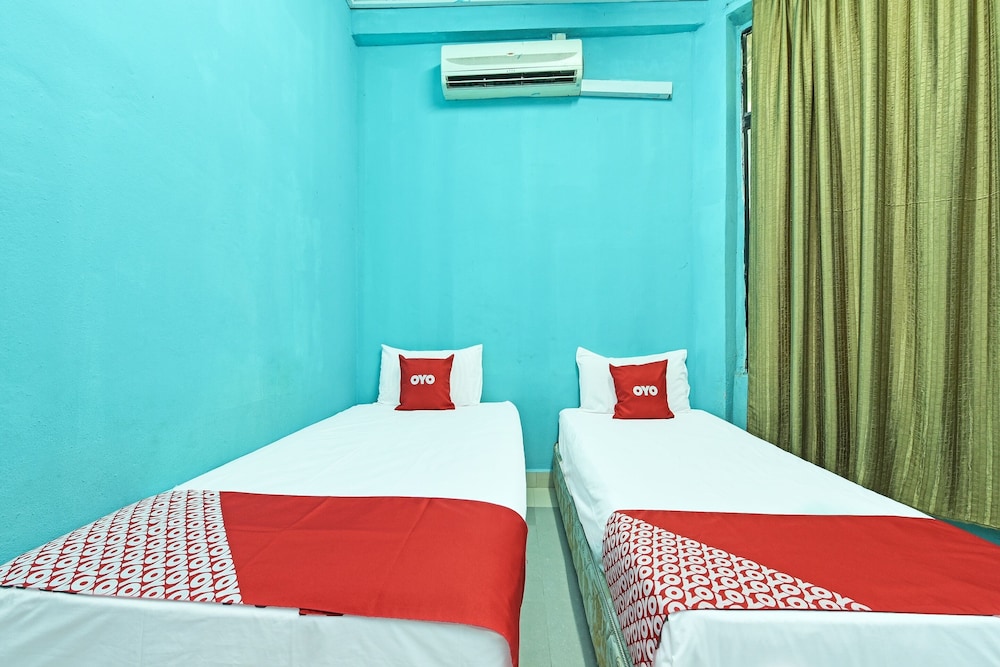 Standard Twin Room photo 3