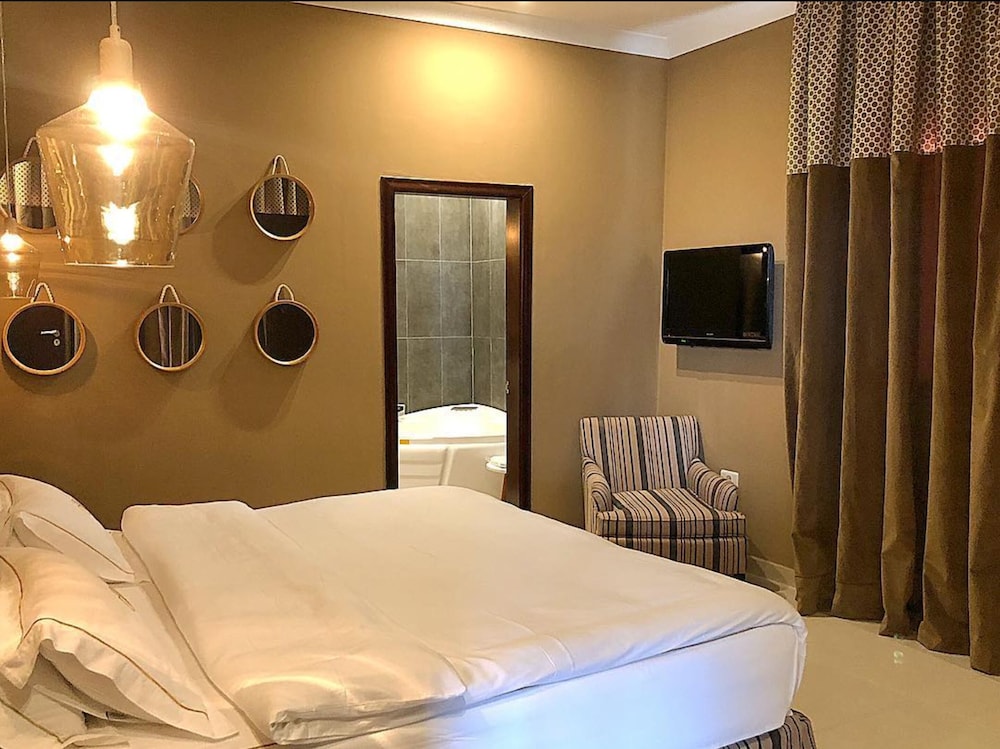 Luxury Suite (Ambassador) photo 2