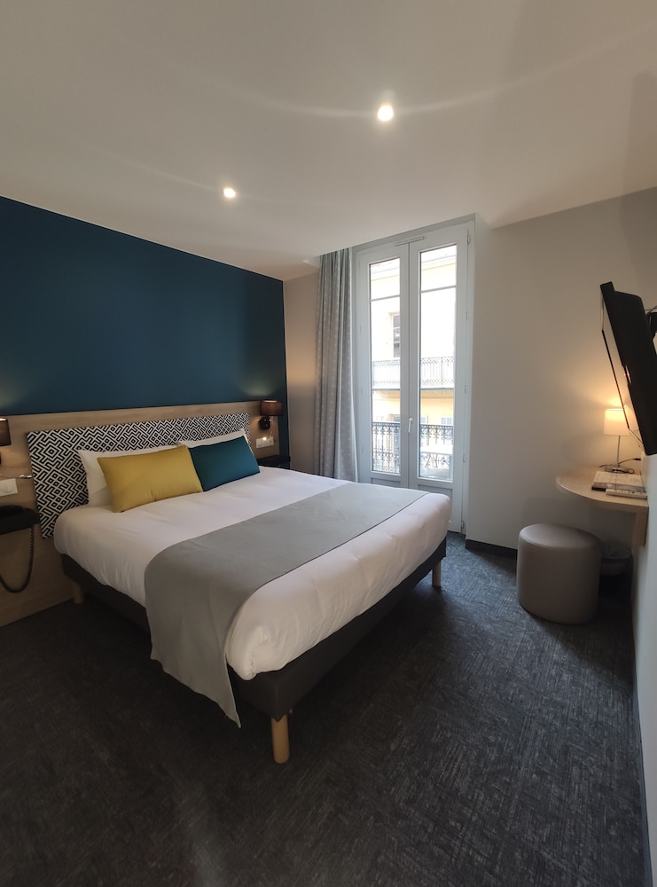Double Room — the supplier's photographs — photo 3