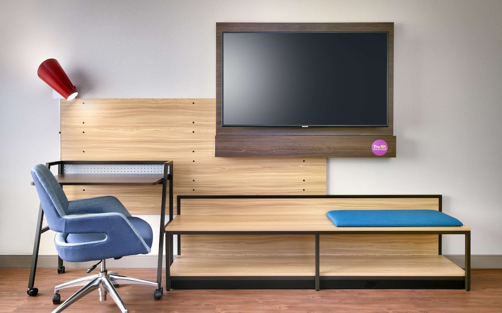 Room, 2 Queen Beds, Accessible, Bathtub (Mobility & Hearing) - Photo 3