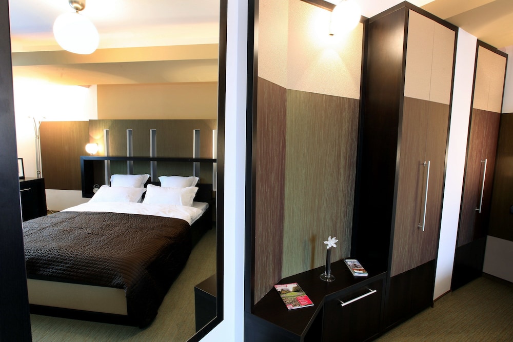 Standard Double Room, River View photo 3