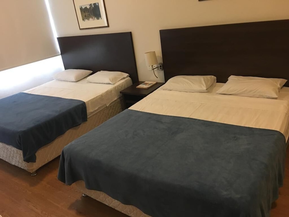 Quadruple Room, Multiple Beds photo 2