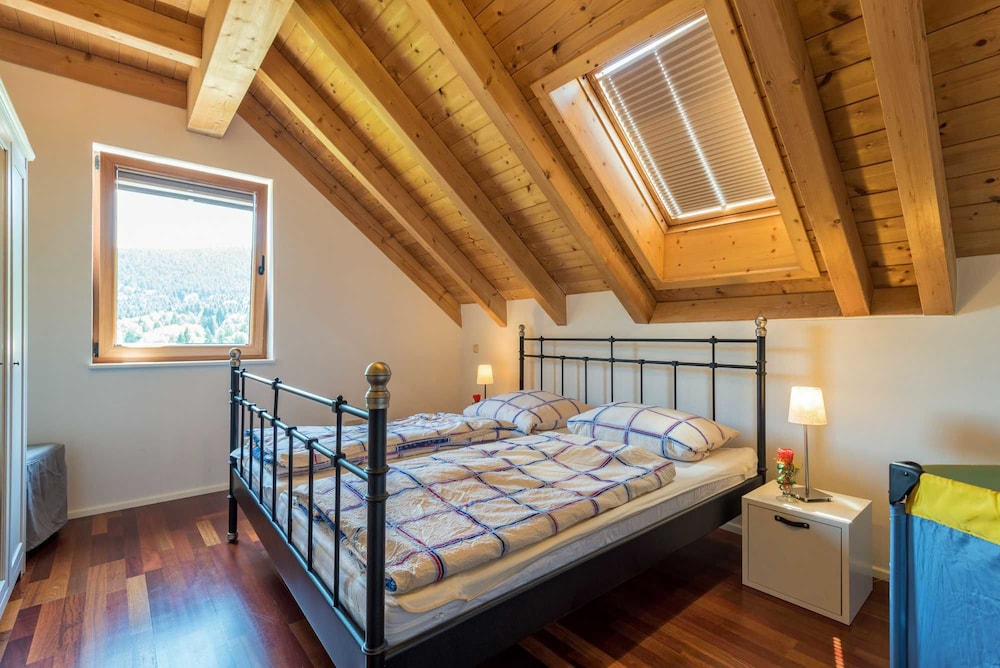 House (incl. cleaning fee & laundry package) photo 3