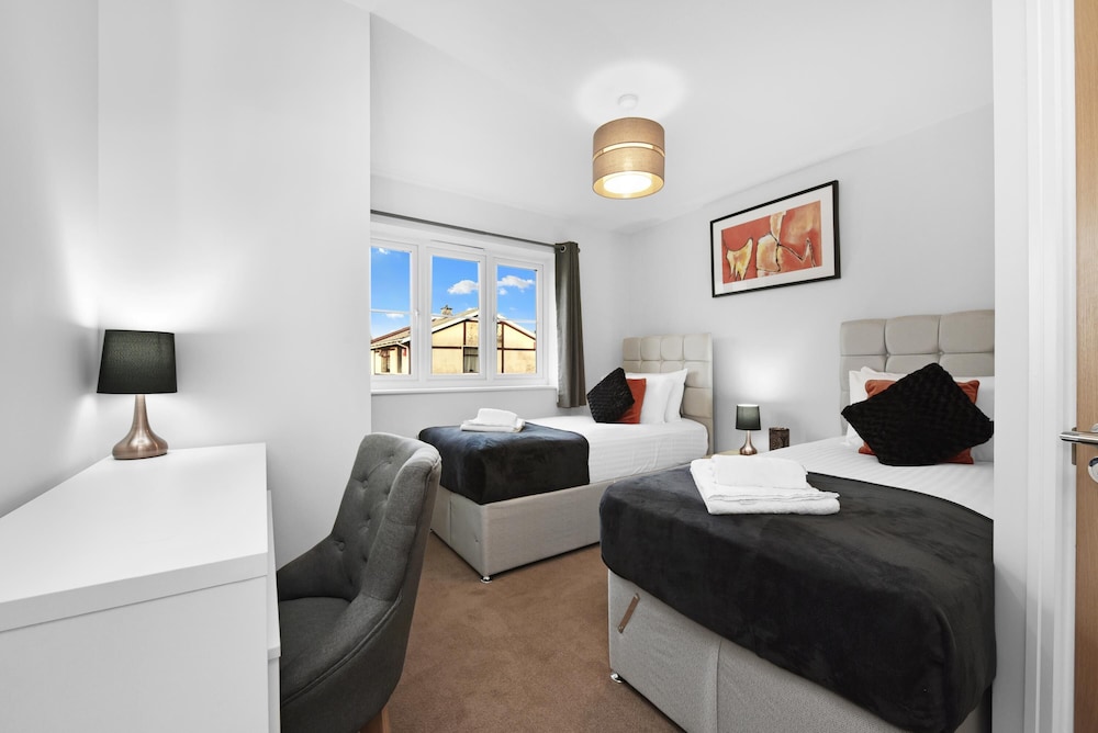 Exclusive House photo 3