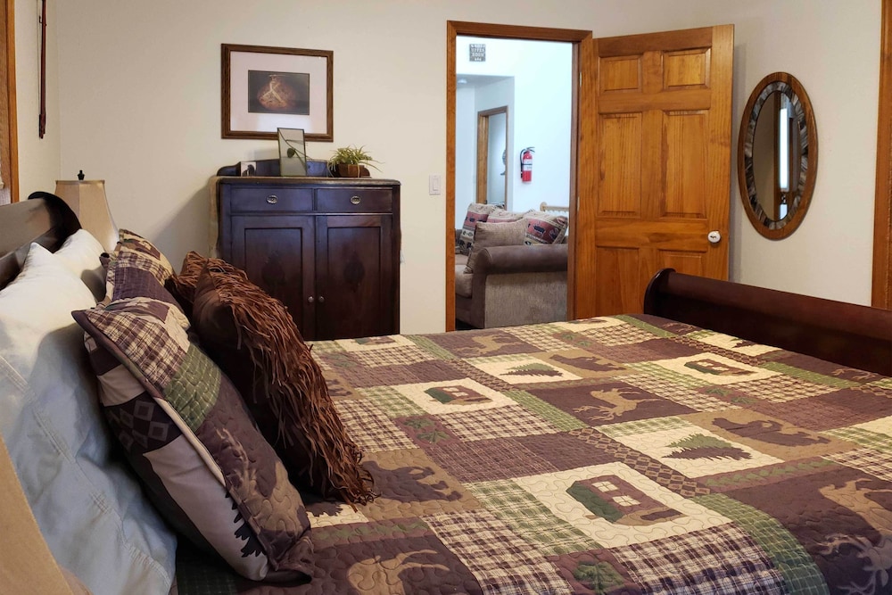 House (4 Bedrooms) photo 1